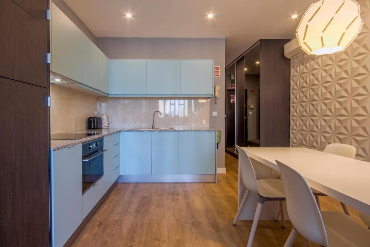 408 Gale Center Apartamento Wi-Fi, Estacionamento Porto Exteriér fotografie